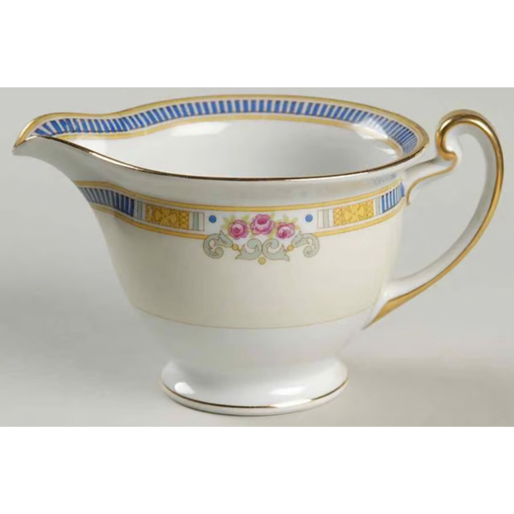 Meito The Hampton Creamer Made in Japan